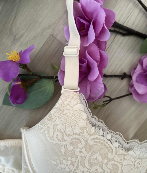 BIUSTONOSZ BIWEIER''D''