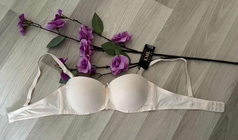 BIUSTONOSZ KML''B'',''C''