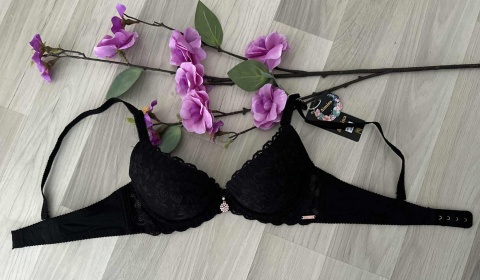 BIUSTONOSZ AIMINA ''A''