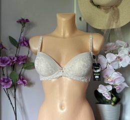 BIUSTONOSZ AIMINA''B''